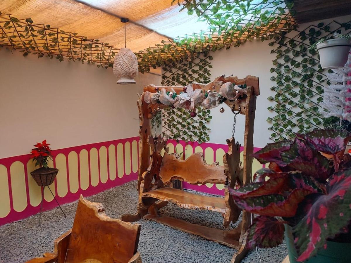 Pensión Hostal Casa Madrigal
