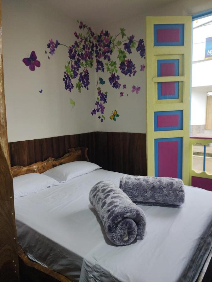 Guest house Hostal Casa Madrigal *