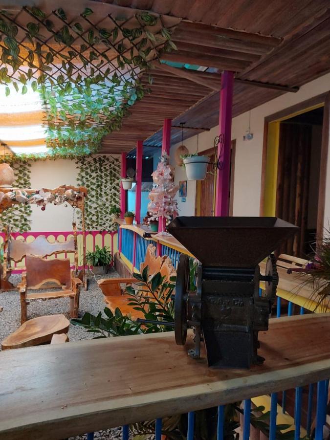 Hostal Casa Madrigal Guest house